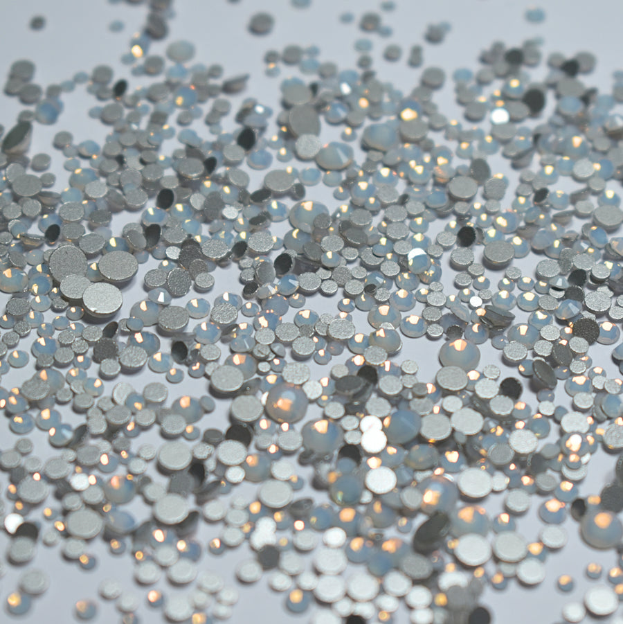 1440 Pack White opal round flat backs mixed sizes